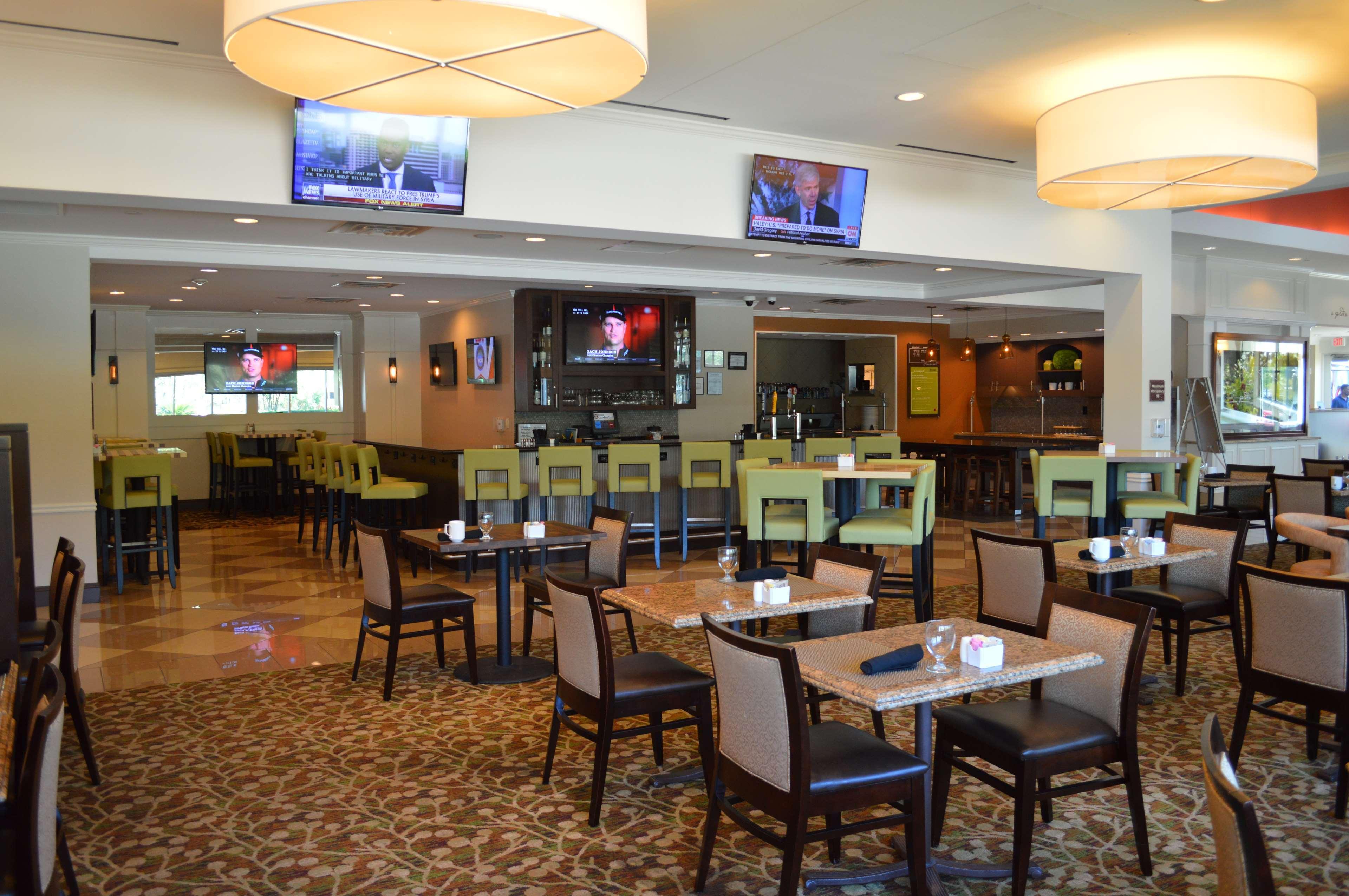 Hilton Garden Energy Corridor 3*